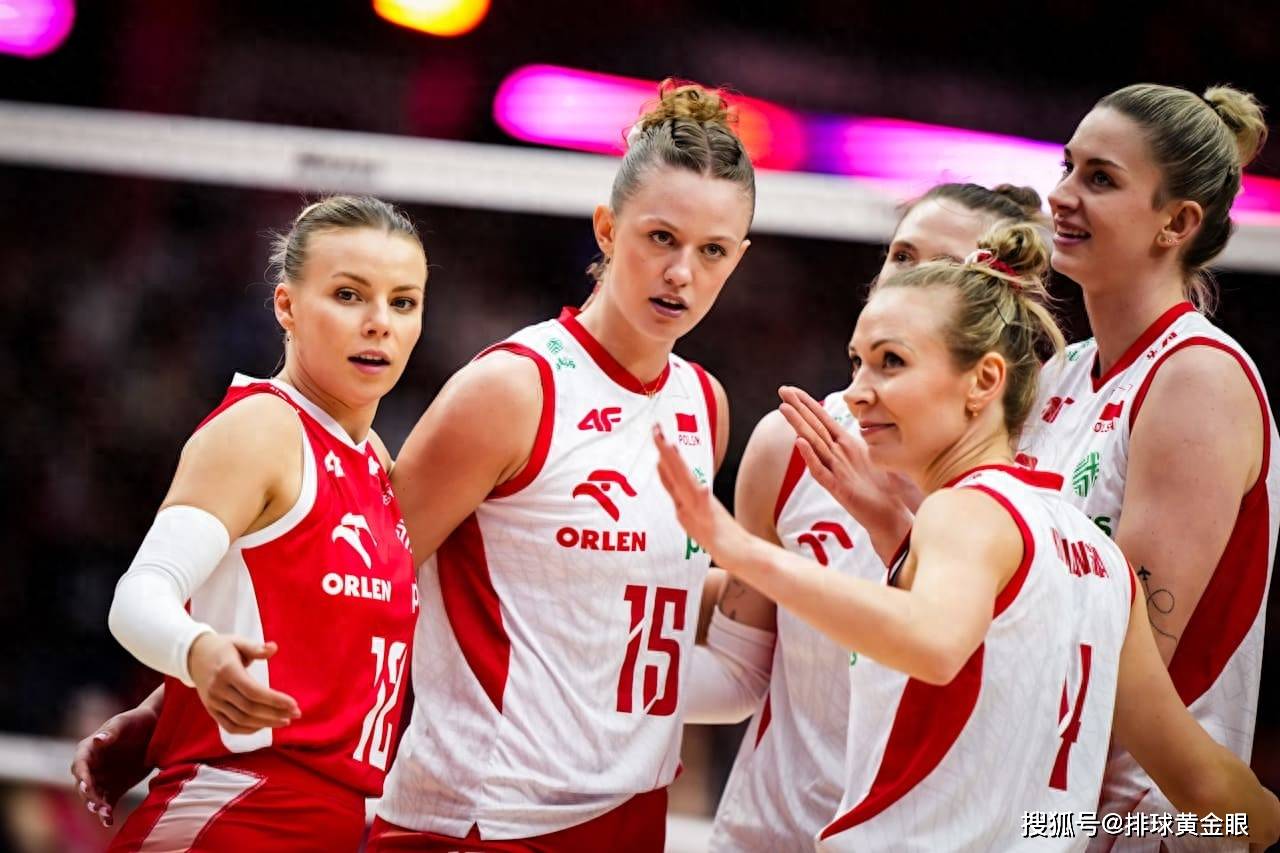 赫伯茨落泪！波蘭(lán)女排5局险胜晋级世錦(jǐn)赛八强，意大利零封横扫