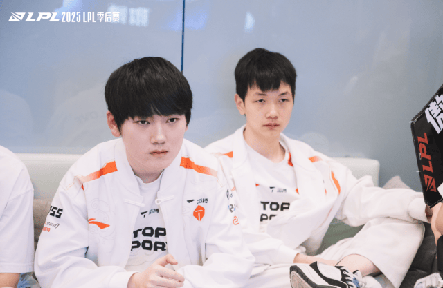 LPL冒泡赛:IG能否逆袭?TES能否保住优势?