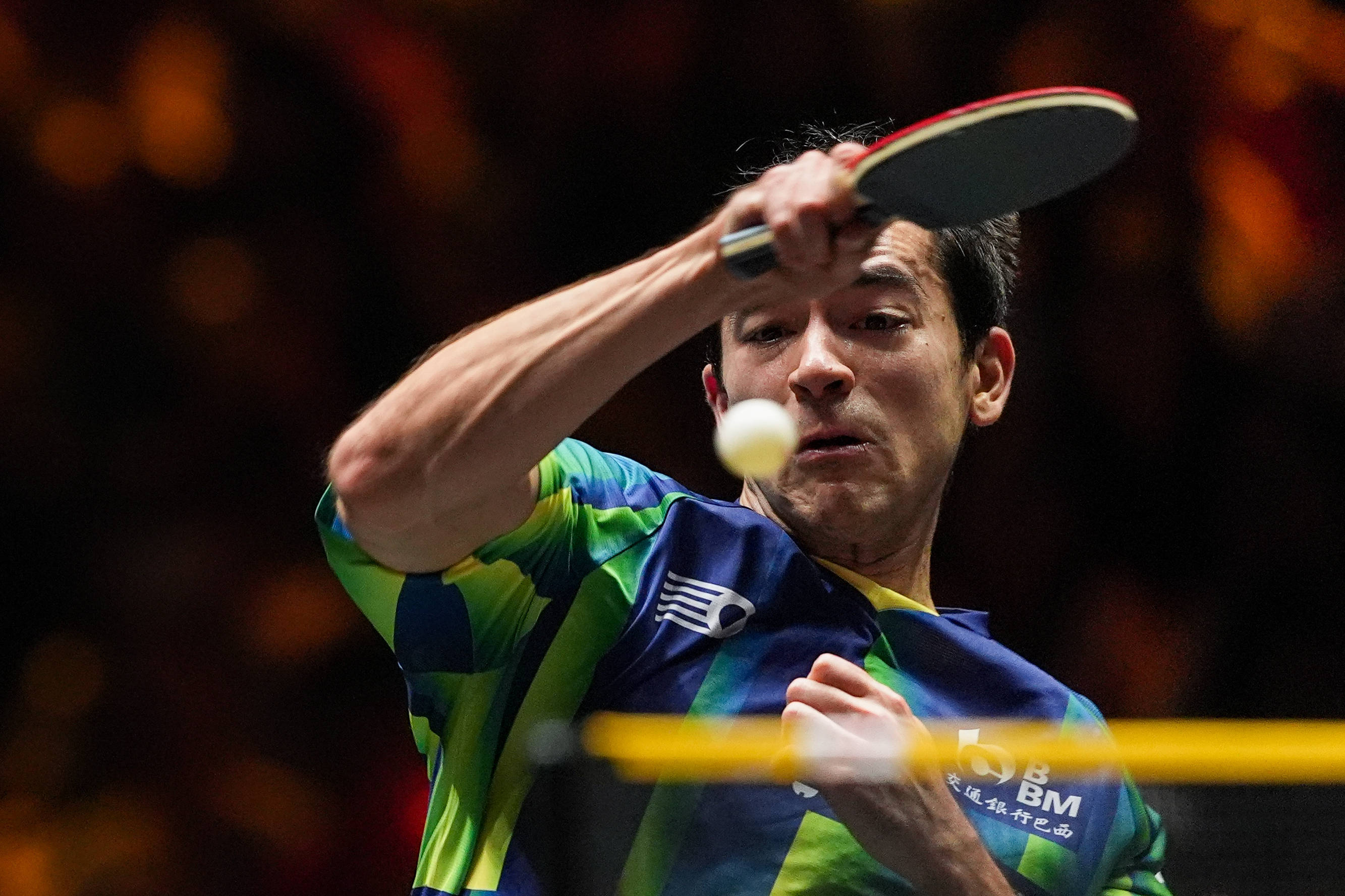 WTT中国大满贯赛：向鹏晋级男单四强