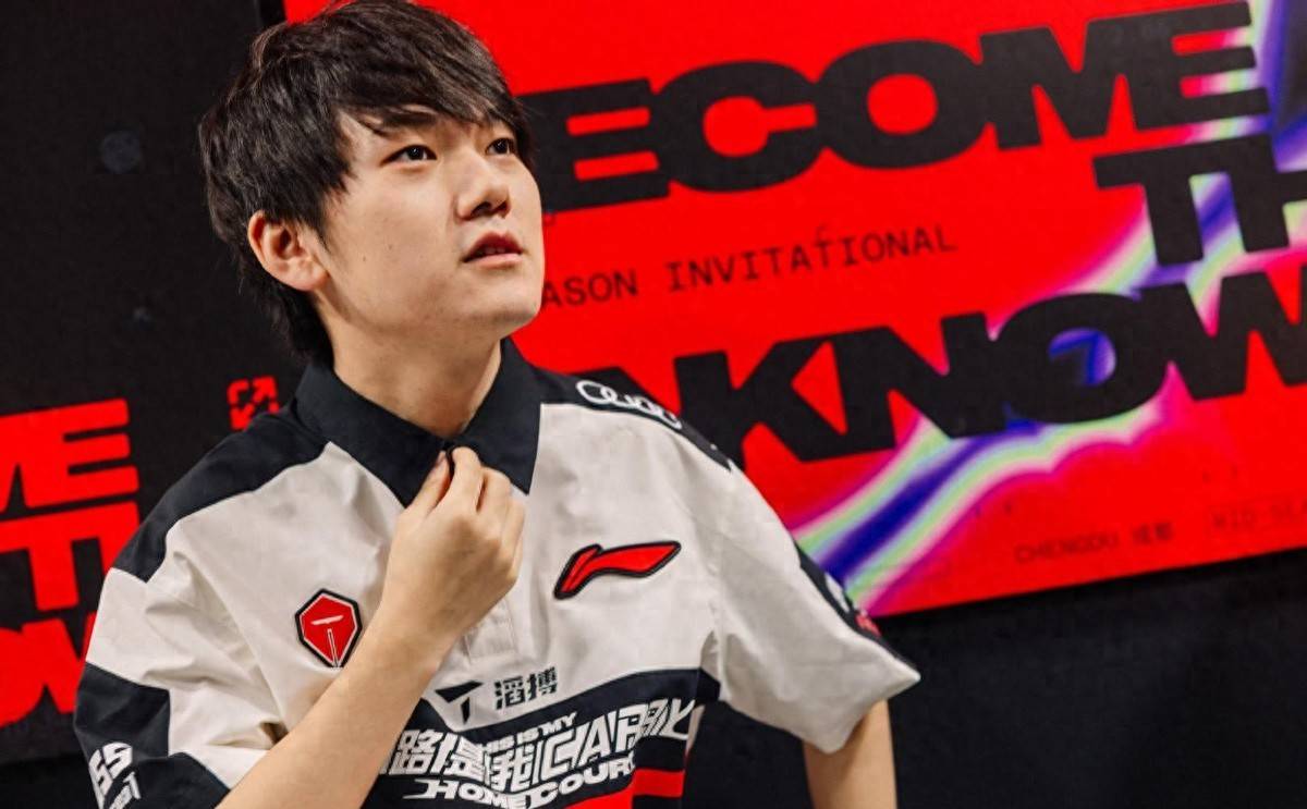 LPL饭堂节目引發(fā)争议，TES战队强烈反应引發(fā)广泛(fàn)讨论