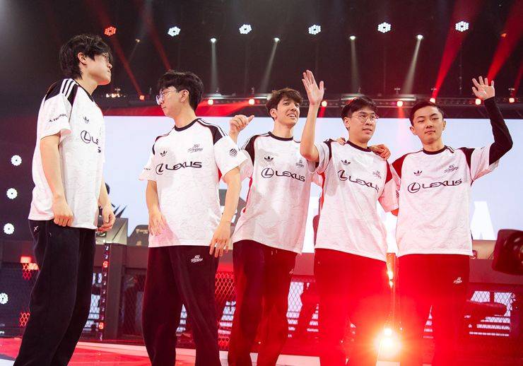 尅(kè)利夫兰骑士队将解散LOL电竞分部！