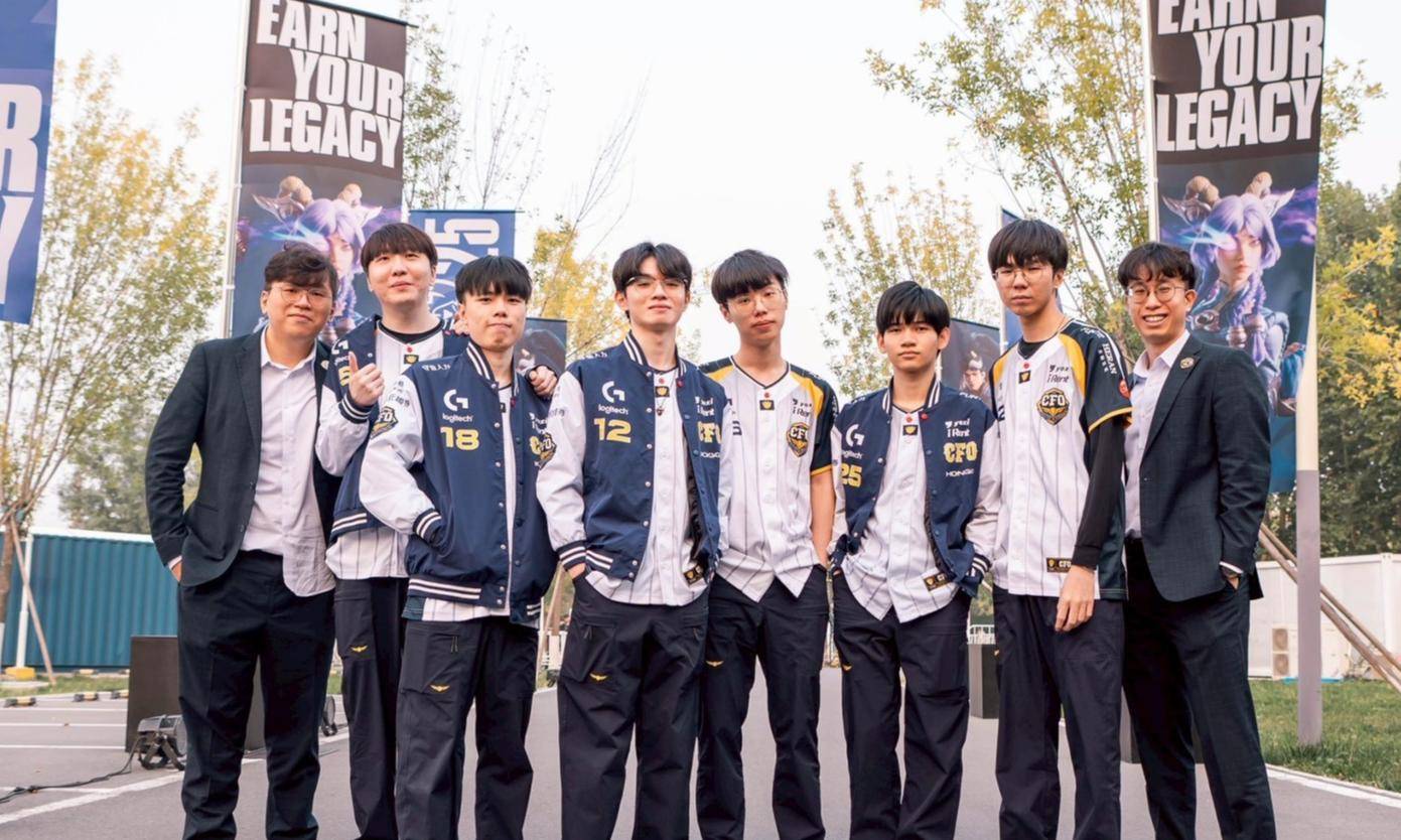 S15八强赛前瞻:LCK内战一触即发,CFO肩负抗韩使命!